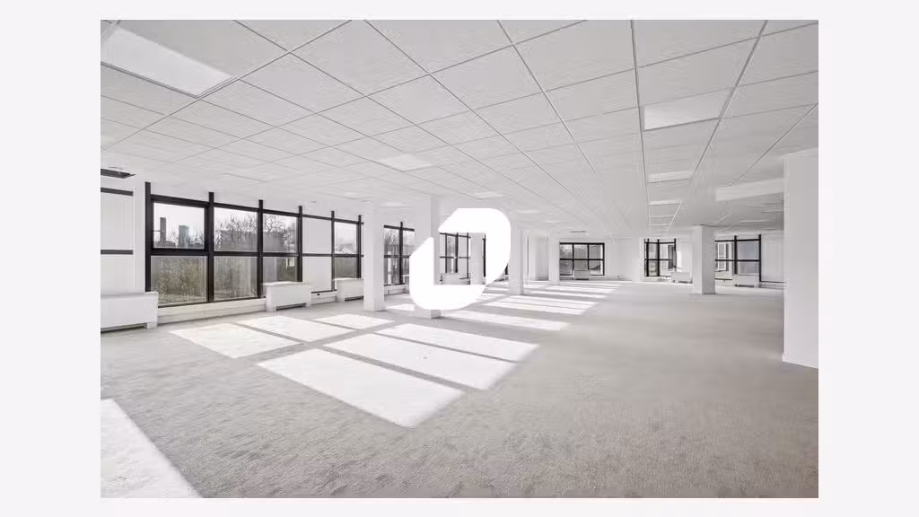 A louer Bureaux 966m² Asnieres sur seine