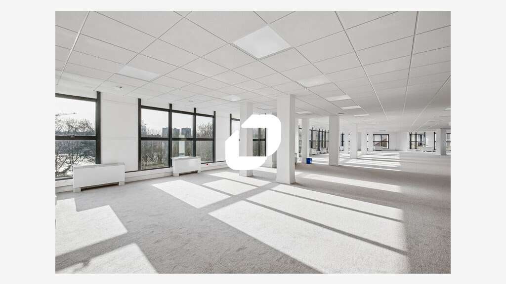 A louer Bureaux 966m² Asnieres sur seine