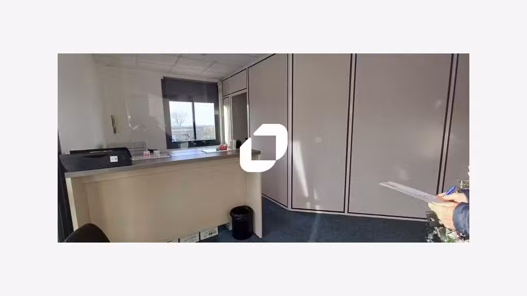 A louer Bureaux 160m² Aubergenville