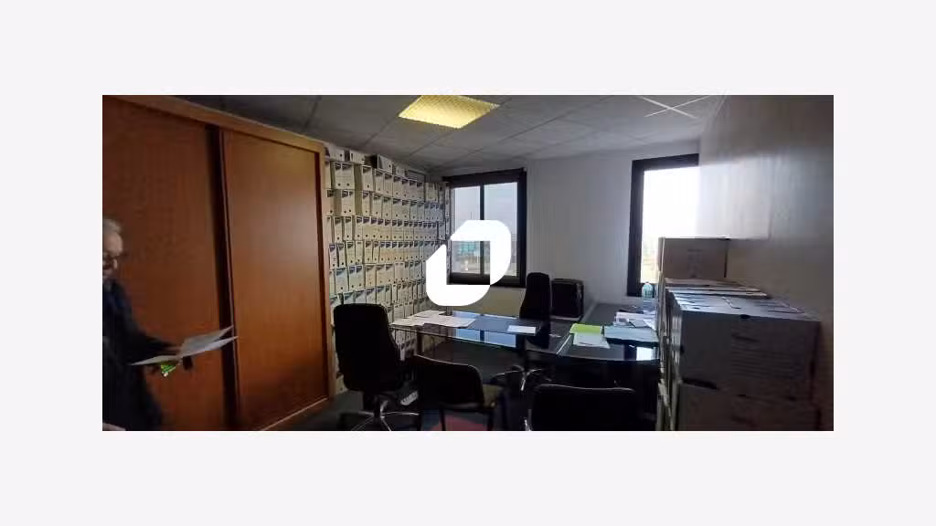 A louer Bureaux 160m² Aubergenville