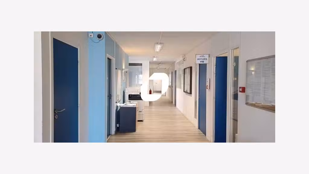 A louer Bureaux 800m² Aubergenville