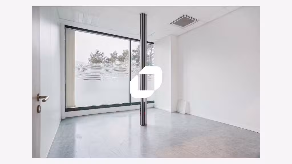 A louer Bureaux 1323m² Aubervilliers