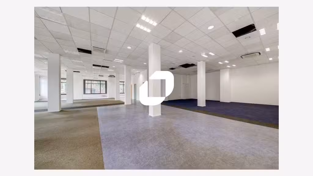 A louer Bureaux 4290m² Aubervilliers