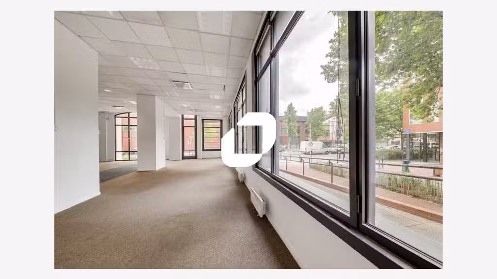 A louer Bureaux 4290m² Aubervilliers