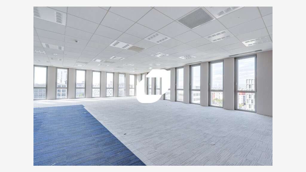 A louer Bureaux 3890m² Aubervilliers