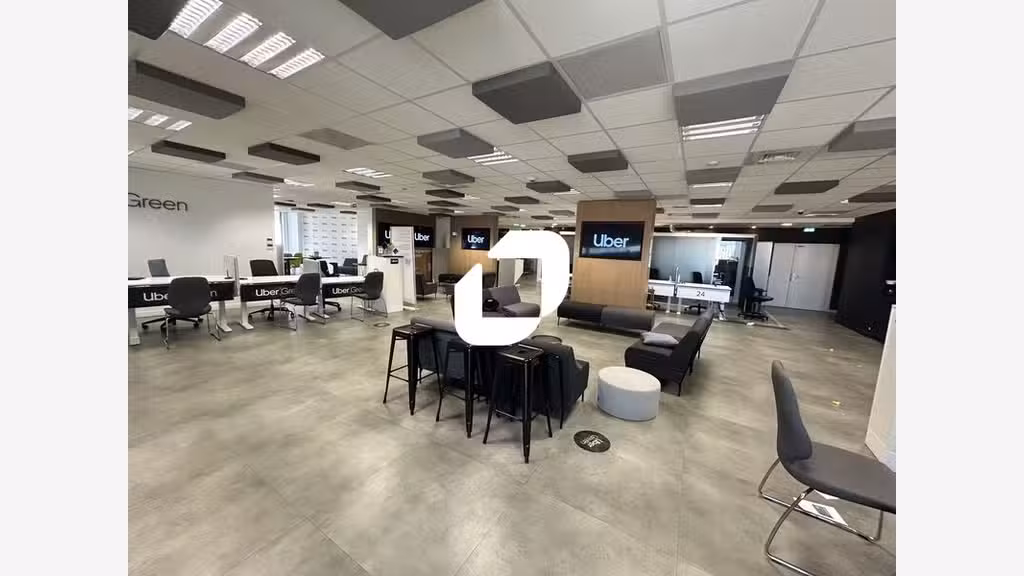 A louer Bureaux 485m² Aubervilliers