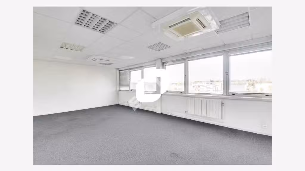 A louer Bureaux 271m² Aulnay sous bois