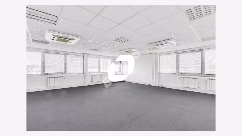 A louer Bureaux 320m² Aulnay sous bois