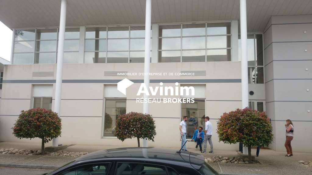 A louer bureaux de 200m² à Avignon Agroparc