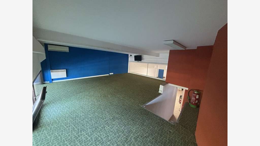 AVIGNON - BUREAUX à louer