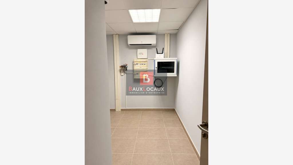 A louer bureaux 89m² en RDC Avignon Agroparc