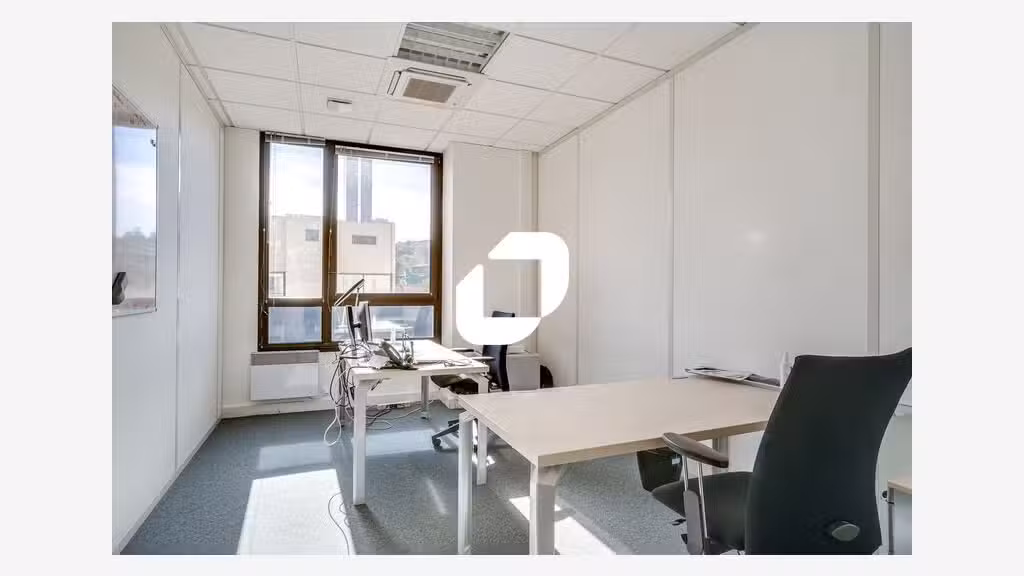 A louer Bureaux 1750m² Bagnolet