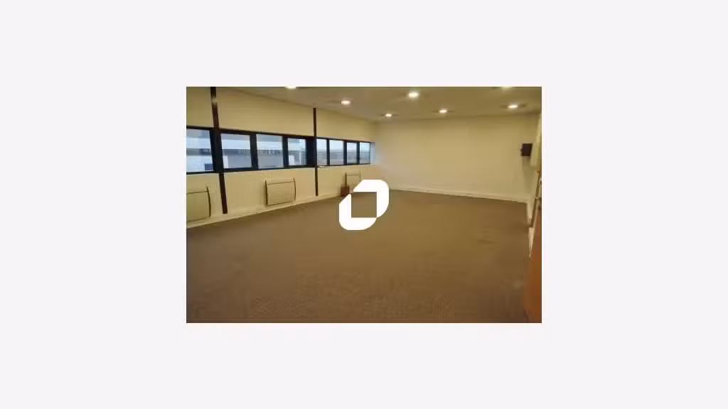 A louer Bureaux 56m² Bailly romainvilliers