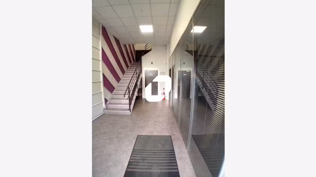 A louer Bureaux 18m² Bailly romainvilliers