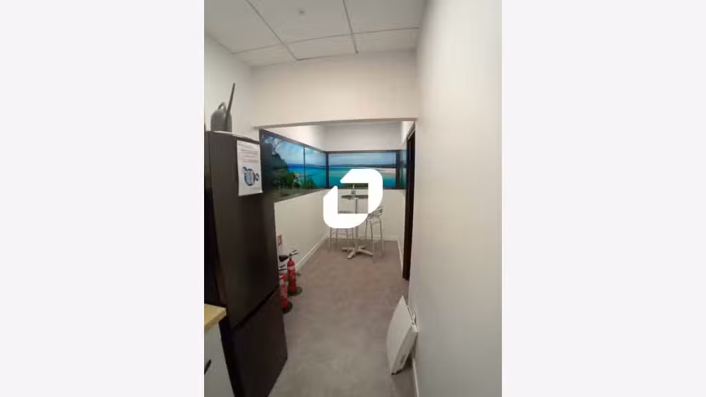 A louer Bureaux 18m² Bailly romainvilliers
