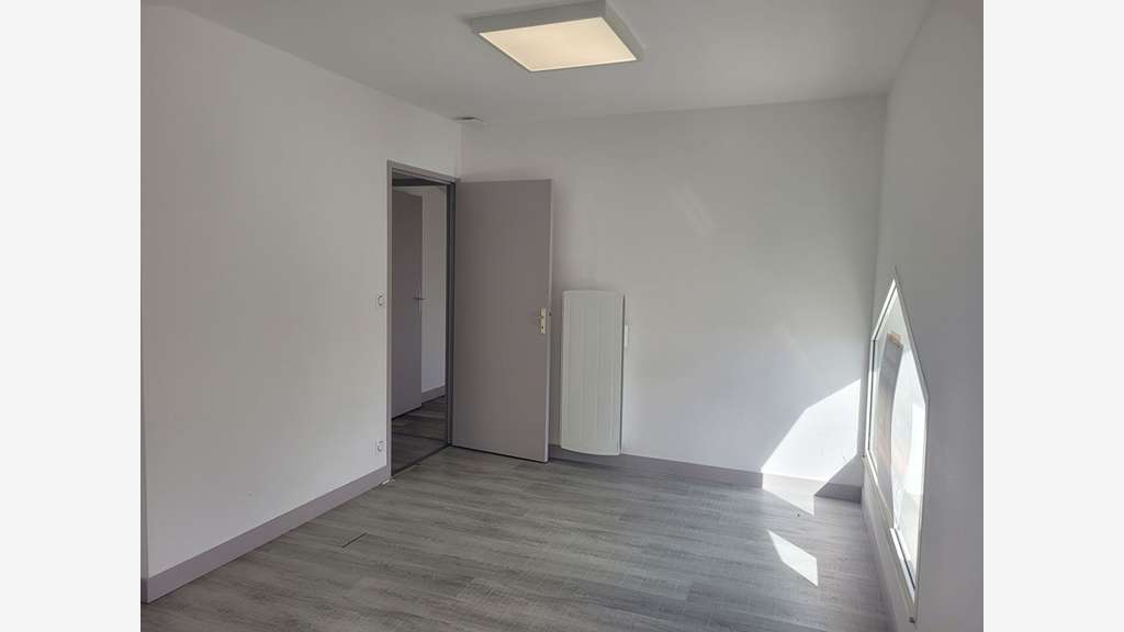 A LOUER - Bureaux de 78 m² ? Pôle Sud B