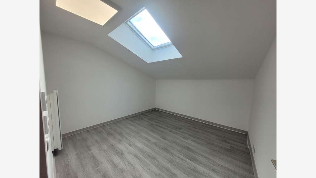 A LOUER - Bureaux de 78 m² ? Pôle Sud B