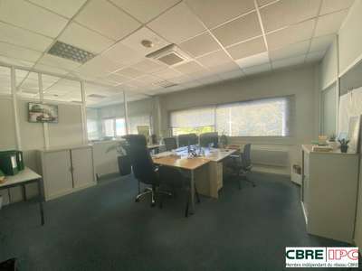 Location bureaux de 443m² au 1er étage à Bayonne