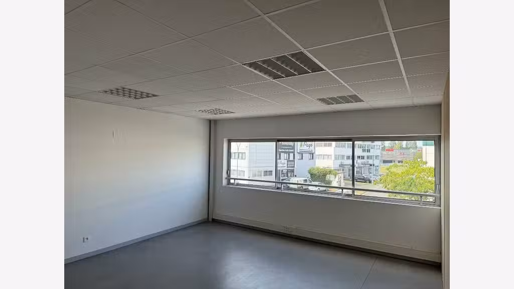 A louer bureaux 95m² à Bayonne Forum  