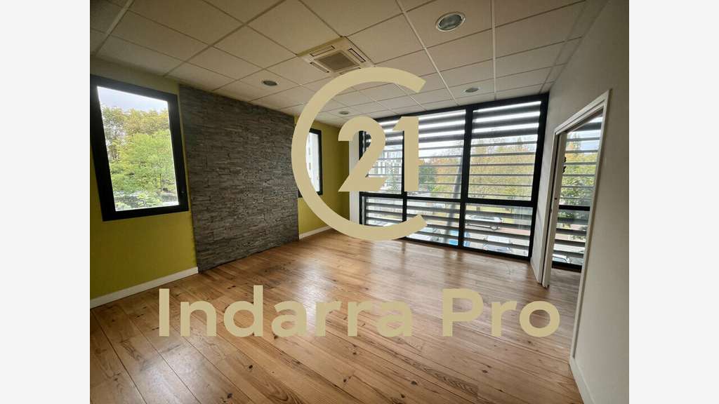 A louer bureaux 175m² pôle IGO ALDEA à Bayonne 