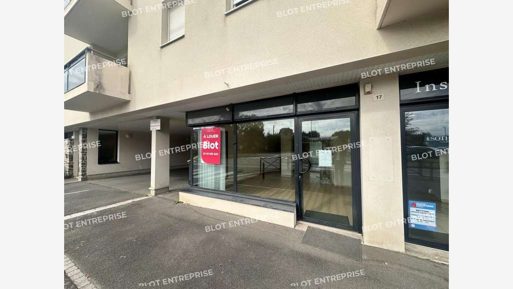 A louer bureaux 46m² avec accès PMR à Betton