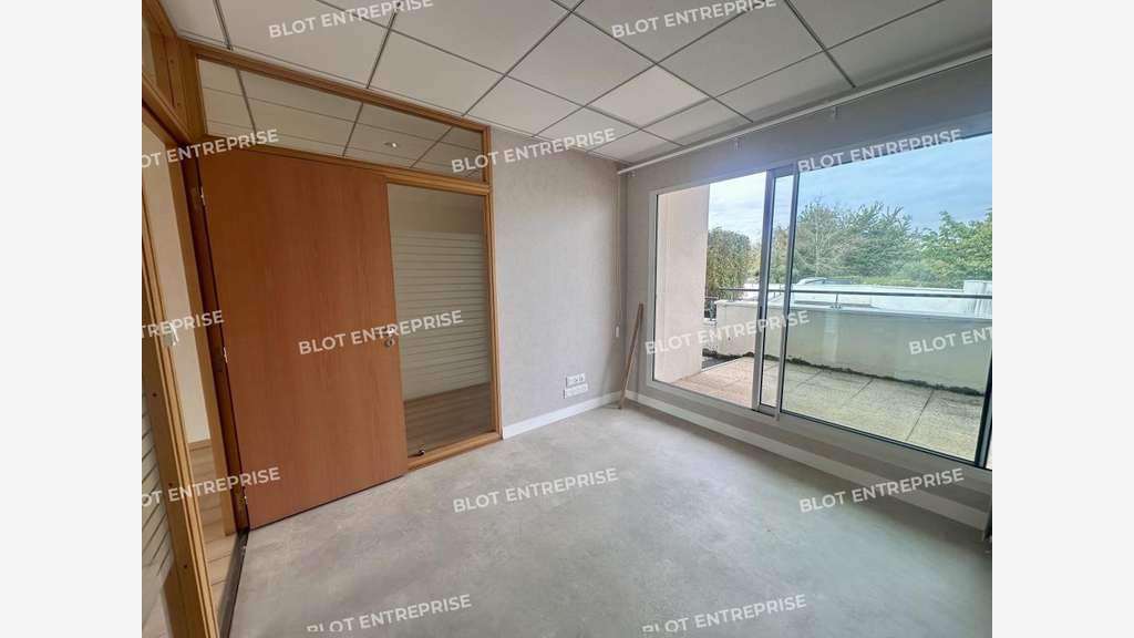 A louer bureaux 46m² avec accès PMR à Betton