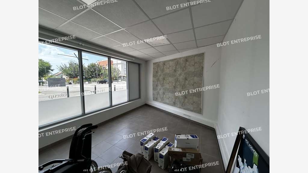 bureaux 137m² Rte de Carquefou, Beaujoire à Nantes
