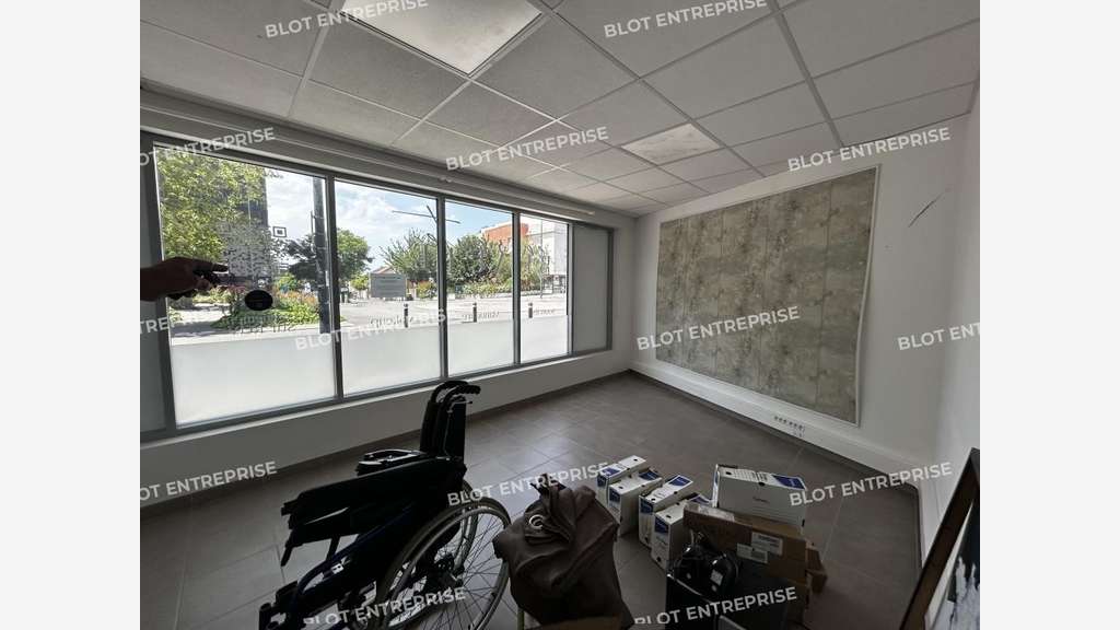 bureaux 137m² Rte de Carquefou, Beaujoire à Nantes