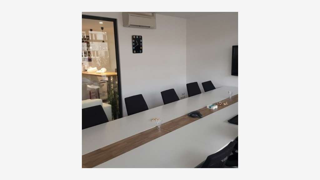 Location bureau 190m² à Besançon