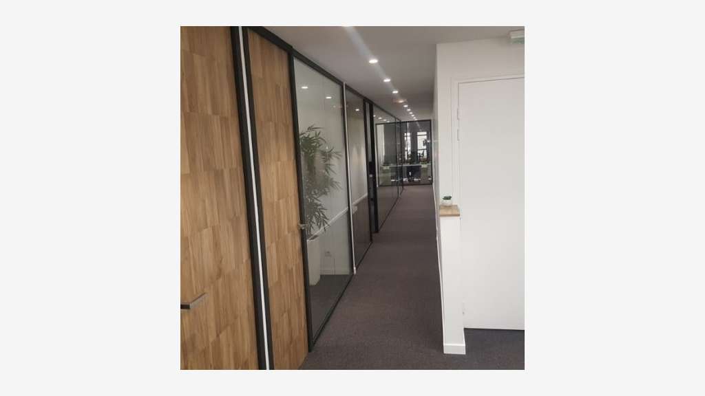Location bureau 190m² à Besançon