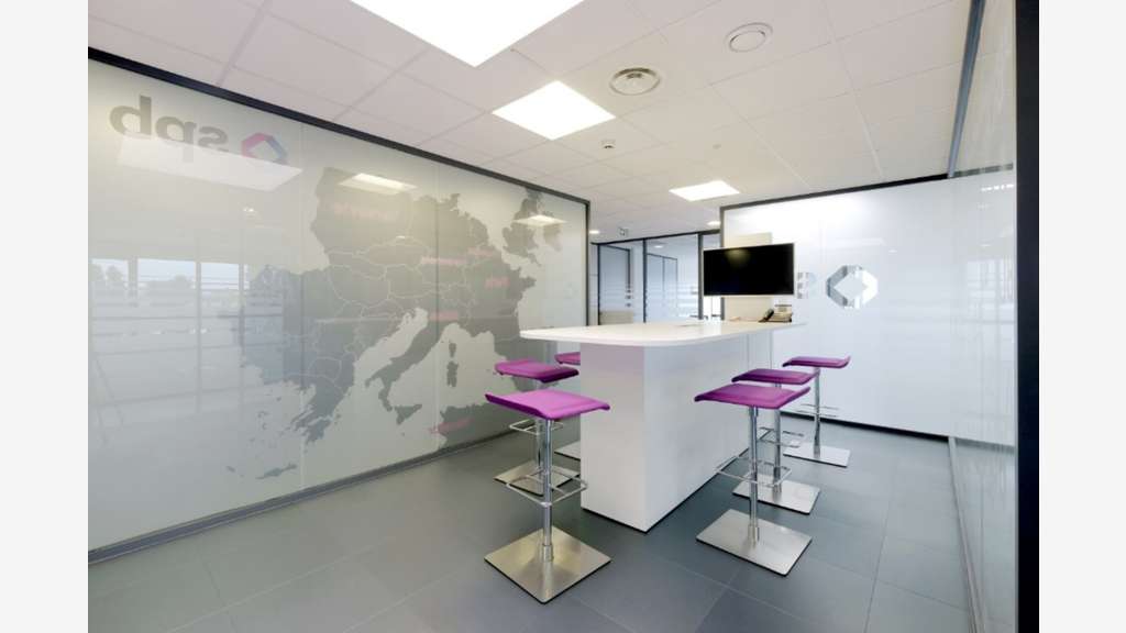 BEZONS (95): à louer plateau de 255 m2 de bureaux 