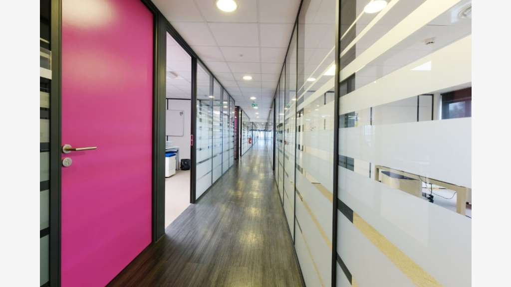BEZONS (95): à louer plateau de 255 m2 de bureaux 