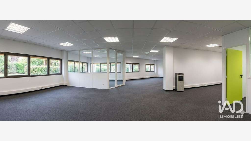 A louer bureau 111m² RDC à Aix-en-Provence