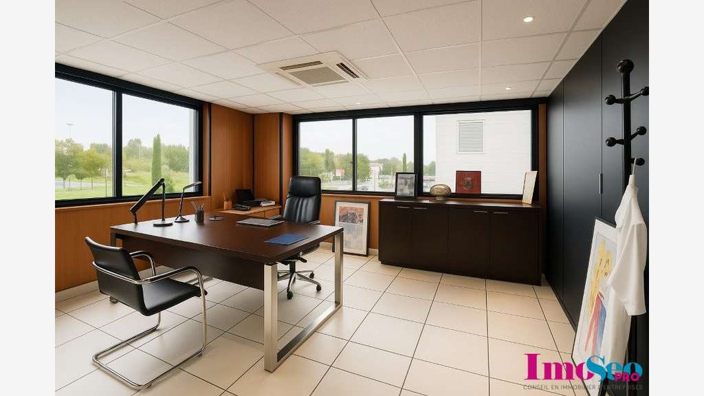 Immeuble de bureaux à louer secteur  Bordeaux-Lac