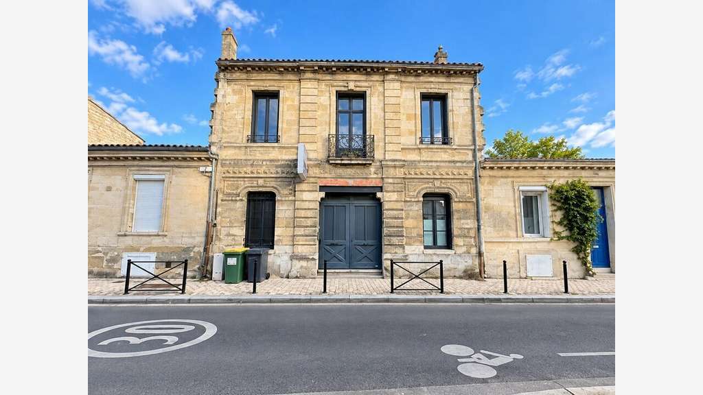 Local commercial 440m² à louer Bordeaux Gaviniès