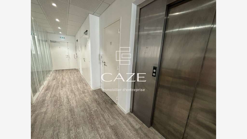 Bureaux 125m² à louer Bordeaux proche Quinconces