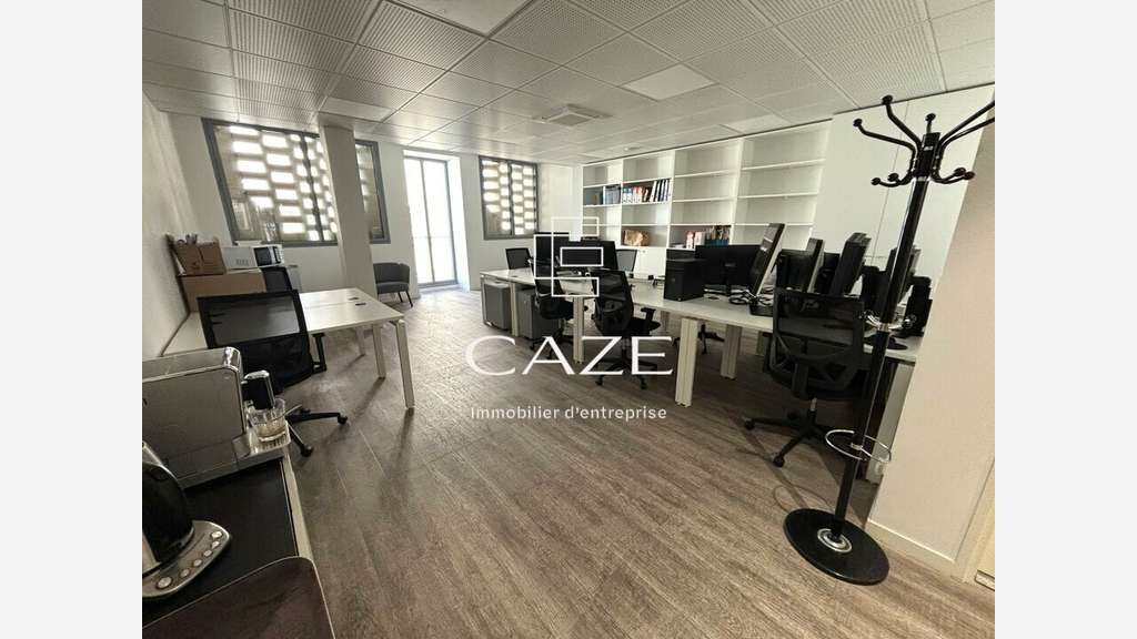Bureaux 125m² à louer Bordeaux proche Quinconces