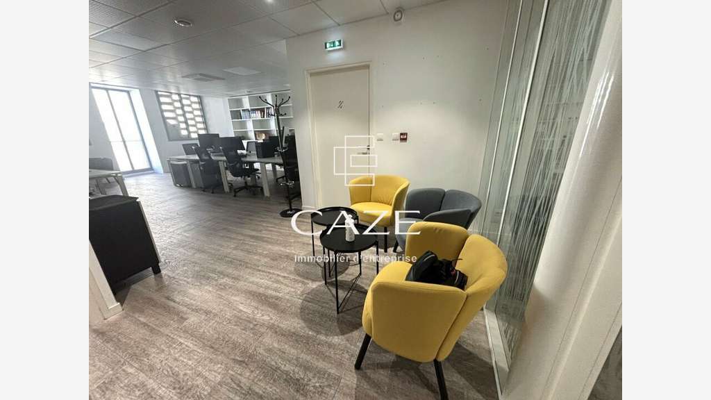Bureaux 125m² à louer Bordeaux proche Quinconces