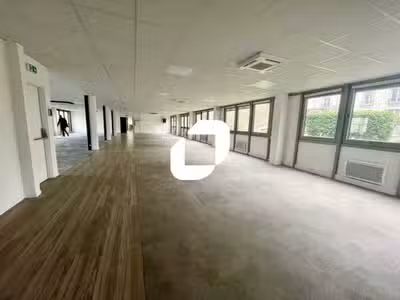 A louer Bureaux 1465m² Boulogne billancourt