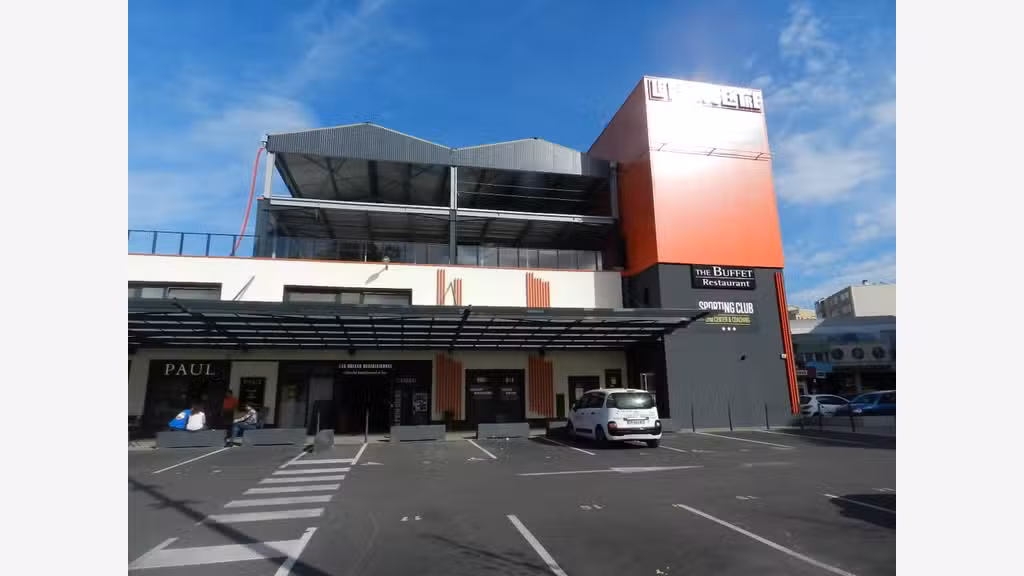 Local 77m² à louer centre comm. Bourgoin-Jallieu