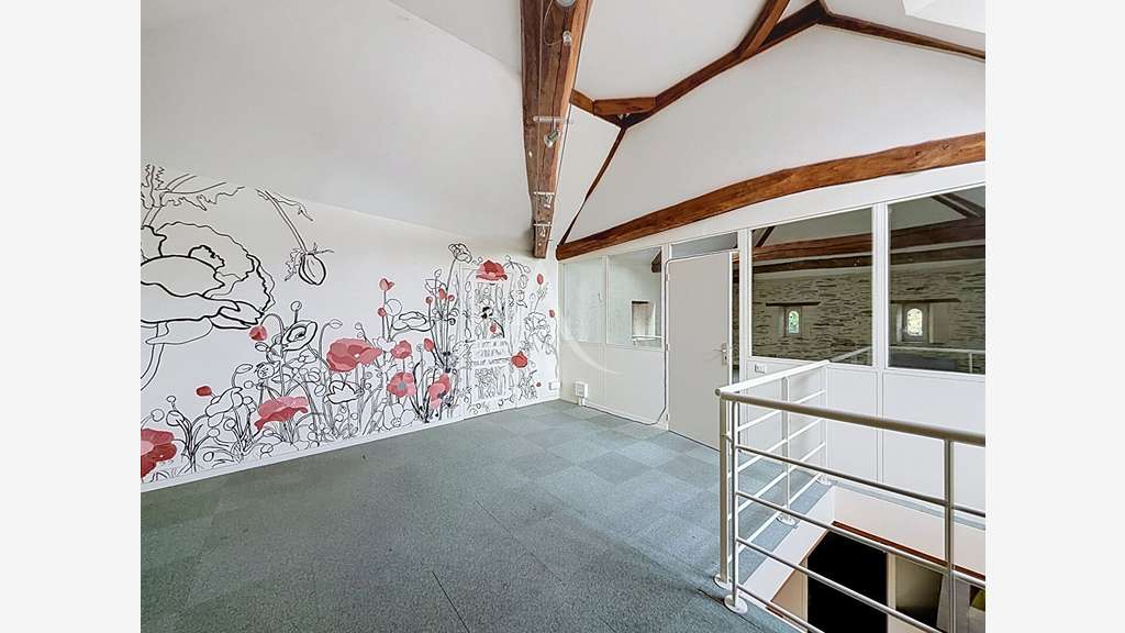 Loue local professionnel 128m² Brain-sur-L'Authion