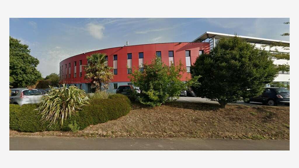 Bureaux 240m² RDC à louer sur Guipavas Kergaradec