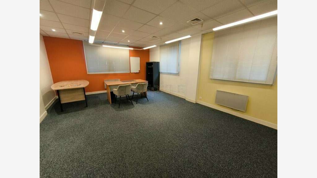 A louer bureaux de 116m² à Brive la Gaillarde