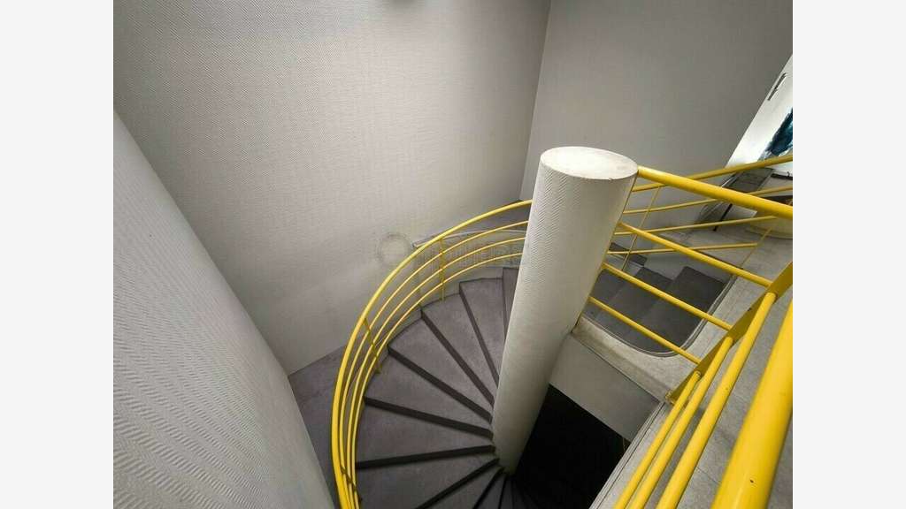Bureaux 300m² à louer à Brive-la-Gaillarde A20