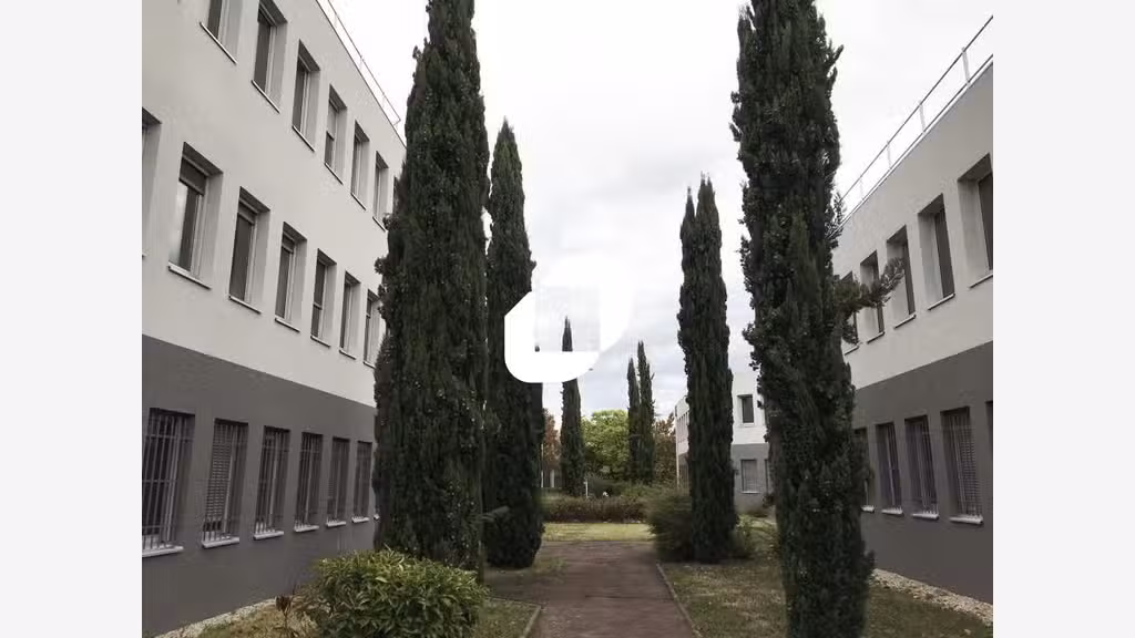 A louer Bureaux 362m² Bron
