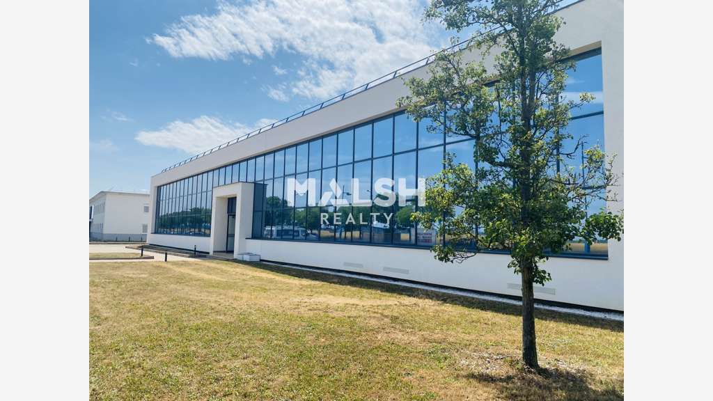 Bureaux - A LOUER - BRON - 829 m² divisibles à par
