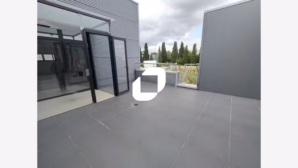 A louer Bureaux 125m² Buc
