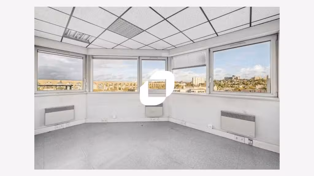 A louer Bureaux 2259m² Cachan