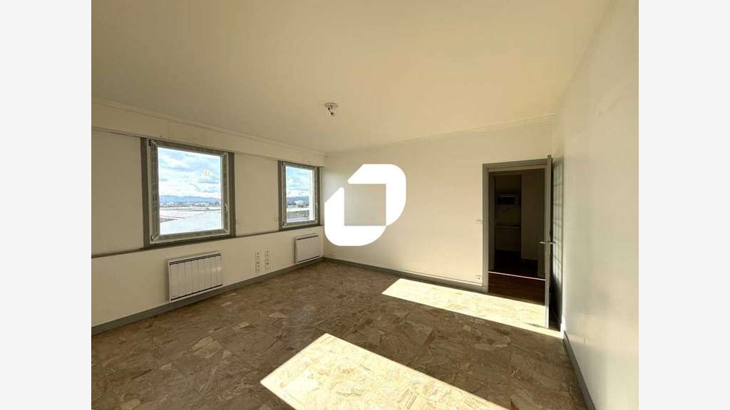 A louer Bureaux 267m² Caluire et cuire