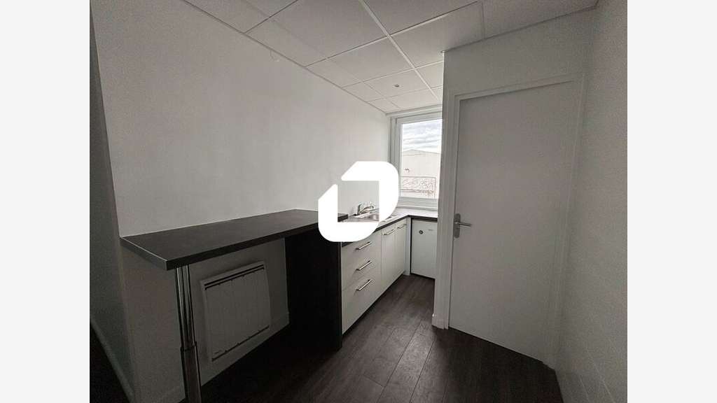 A louer Bureaux 267m² Caluire et cuire